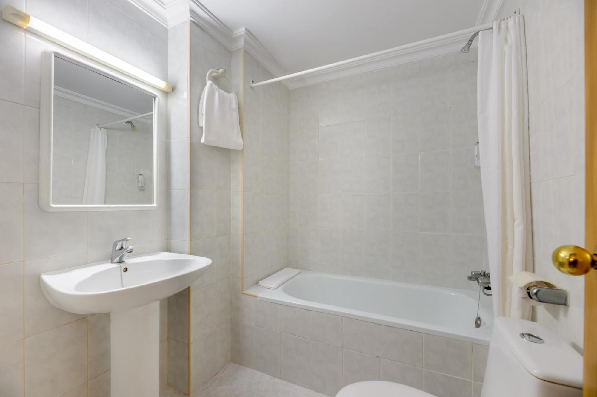 Hotel Vibra Vila Ibiza Town Ngoại thất bức ảnh
