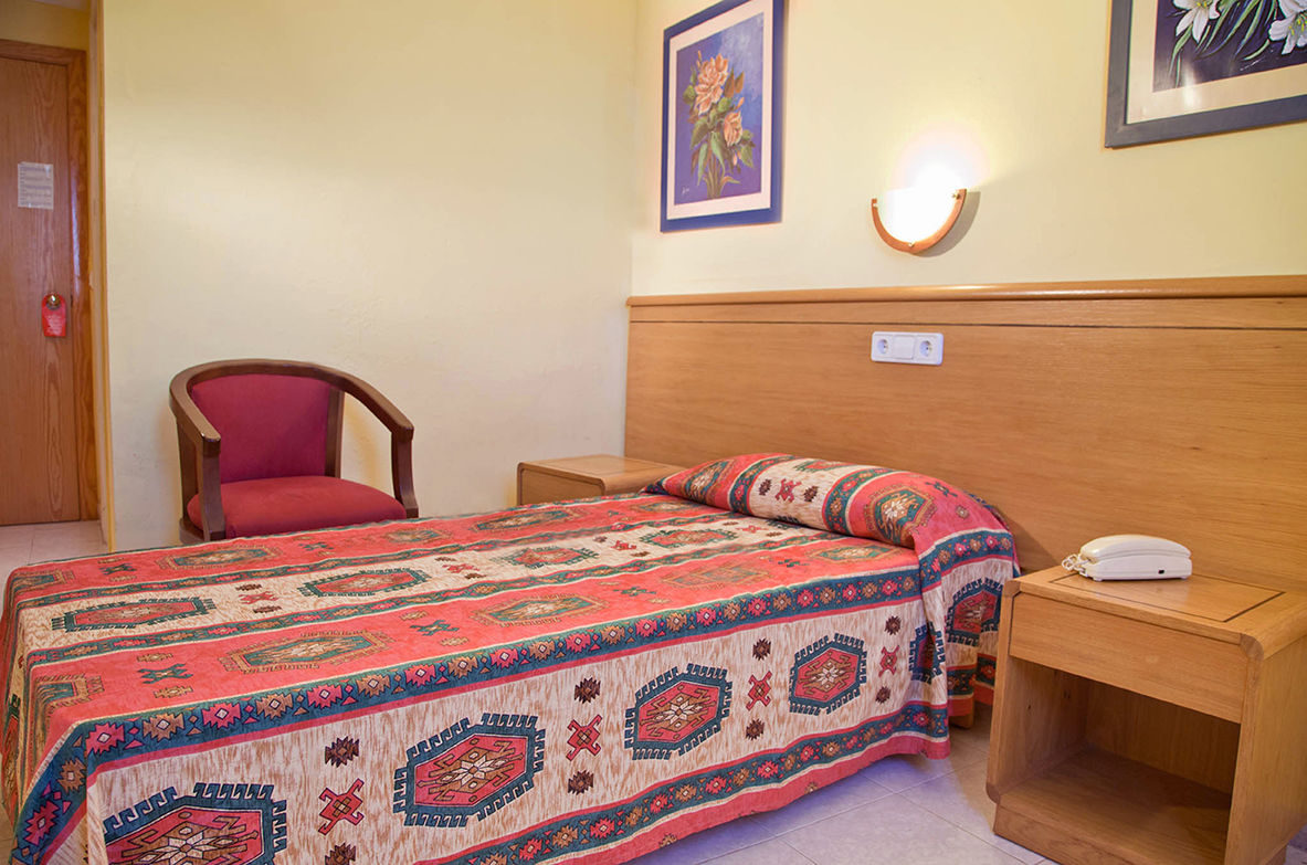 Hotel Vibra Vila Ibiza Town Ngoại thất bức ảnh